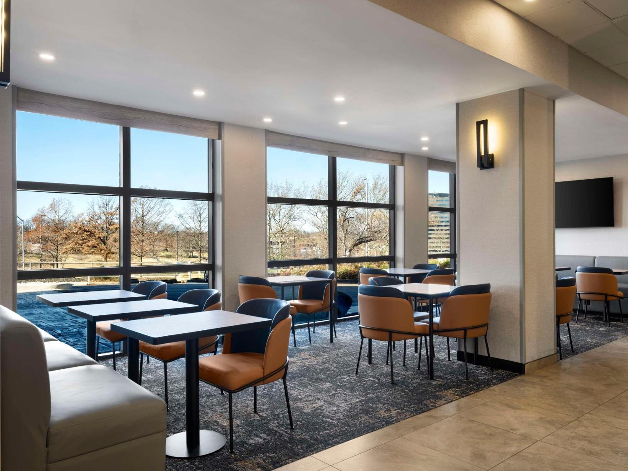 Hyatt Place Kansas City/Overland Park/Metcalf Экстерьер фото